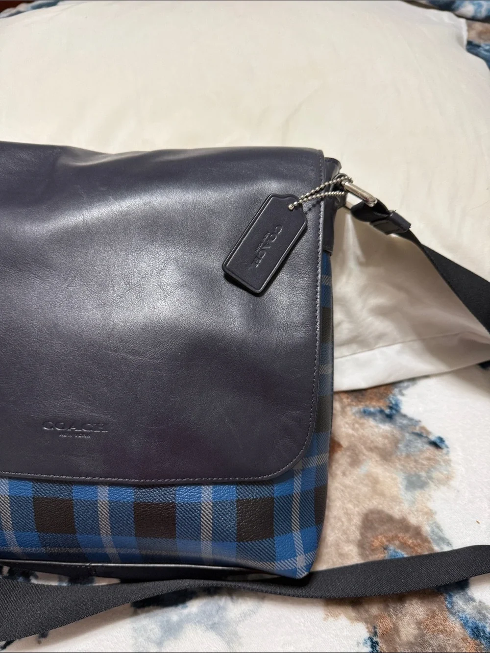 Coach comfort style wide